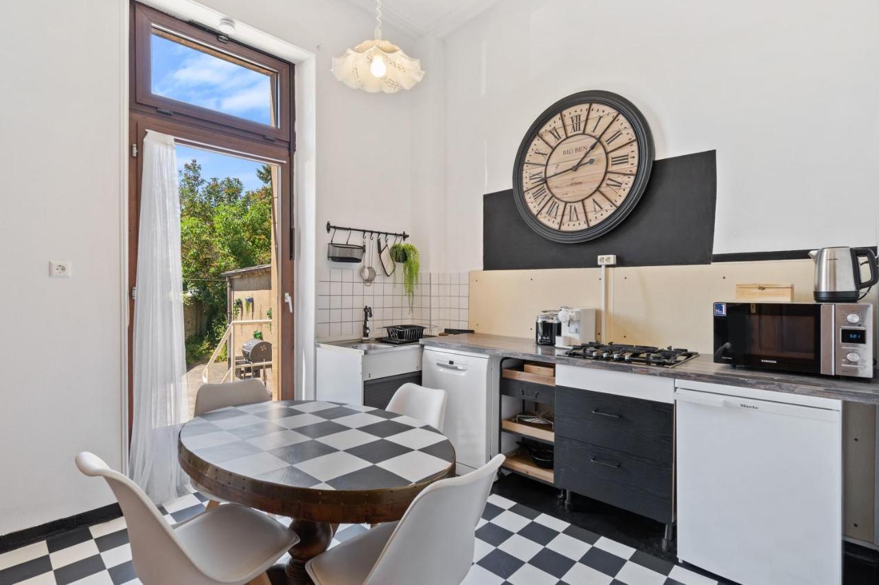 Baroque Style Townhome Pvt Garden Patio&pking Сasa de vacaciones